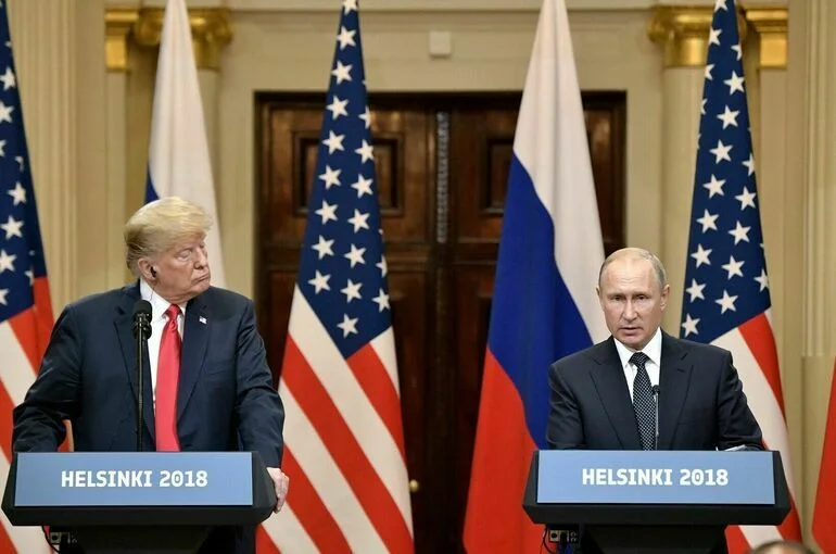 Политолог: Трамп боится Путина