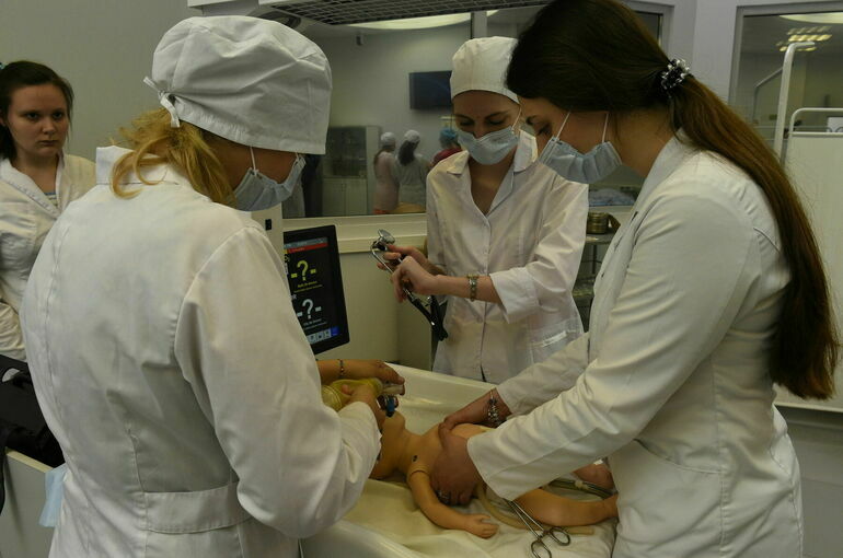 Минздрав: Каждая пятая медсестра увольняется в первый год работы