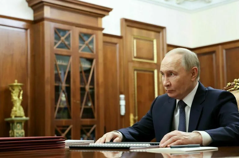 Путин поинтересовался, как будет работать запрет на поиск экстремистской информации