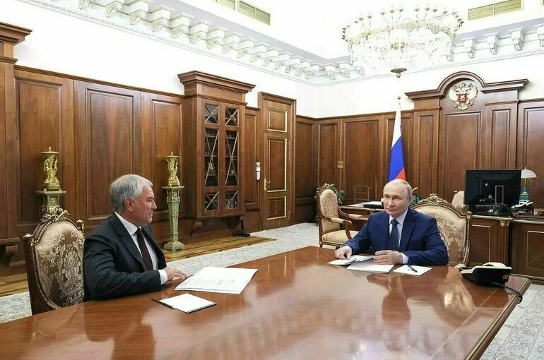 Володин рассказал Путину, какие вопросы находятся на повестке Госдумы