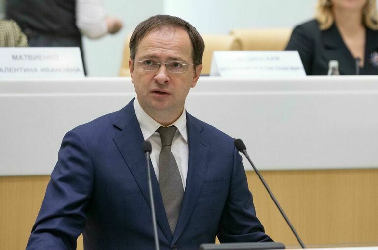 Мединский озвучил условия для встречи Путина и Зеленского