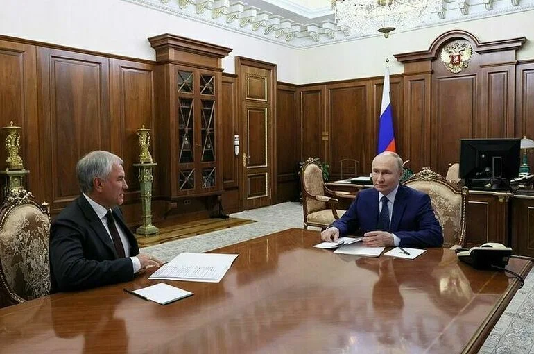 Защита людей и поддержка бойцов СВО: Володин рассказал Путину о приоритетах Госдумы