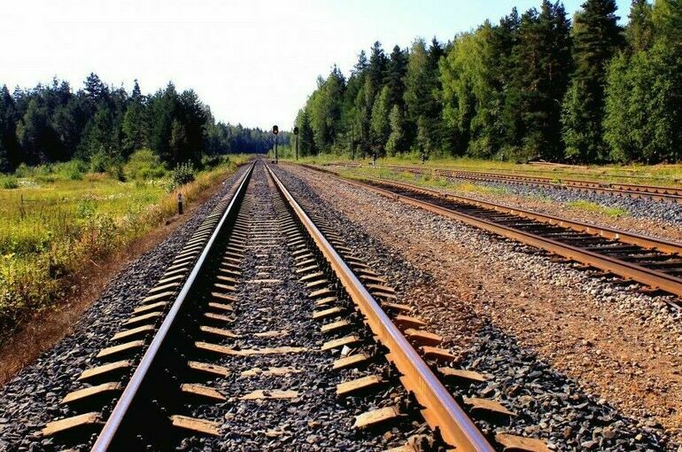 В Ростовской области из-за падения дрона возник сбой в графике поездов