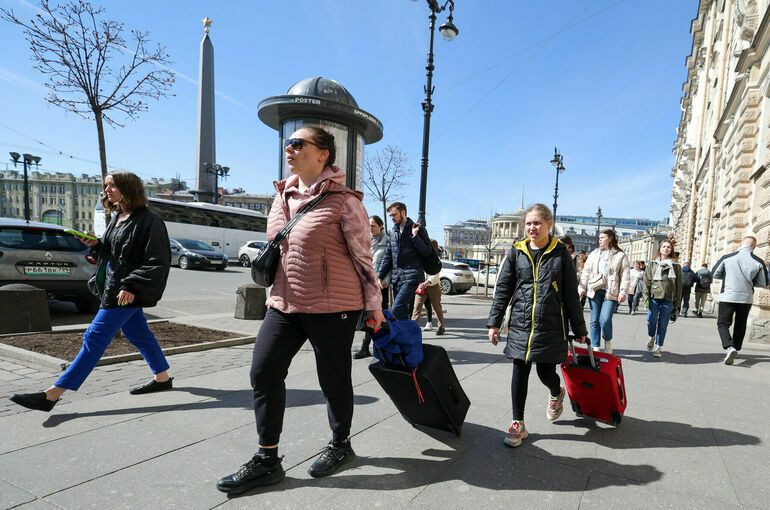 Для многодетных семей хотят ввести туристический кешбэк