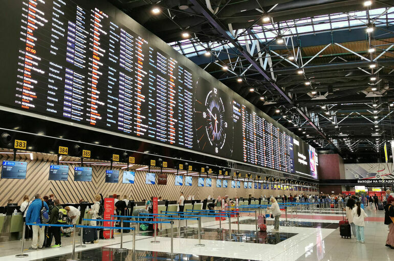 В аэропортах Владикавказа, Казани, Калуги, Нижнекамска введены ограничения