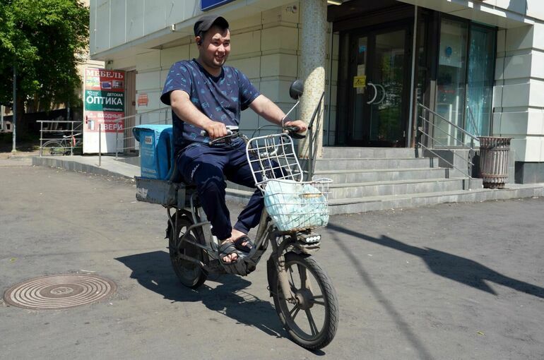 В Минтрансе допустили «вымирание» профессии курьера из-за доставки дронами