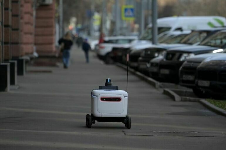 Роботы вместо курьеров: беспилотная доставка охватит половину России