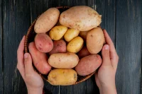 Эксперты рассказали, когда стабилизируются цены на картошку