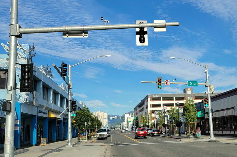 Эксперт рассказал, безопасно ли лидерам РФ и США встречаться на Аляске