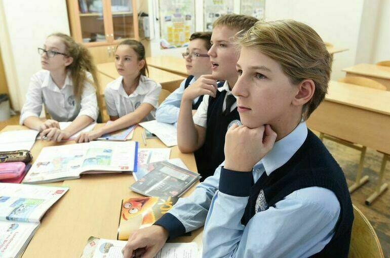В Минпросвещения разработали рекомендации для оптимизации нагрузки на школьников