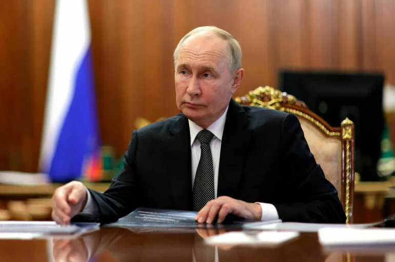 Путин заявил о желании Трампа урегулировать конфликт на Украине