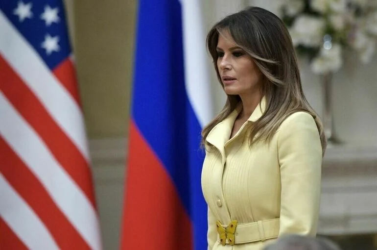Писательница из ЛНР отправила письмо Мелании Трамп