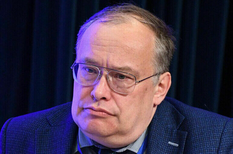 Эксперт: Европейцы летали за океан не для защиты Зеленского