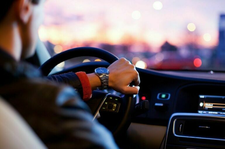 Россияне с психрасстройствами и болезнью глаз с 1 сентября не смогут водить авто