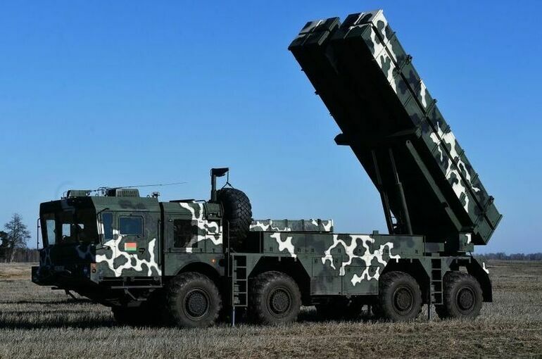 В Белоруссии рассматривают вариант оснащения РСЗО «Полонез» ядерной боеголовкой