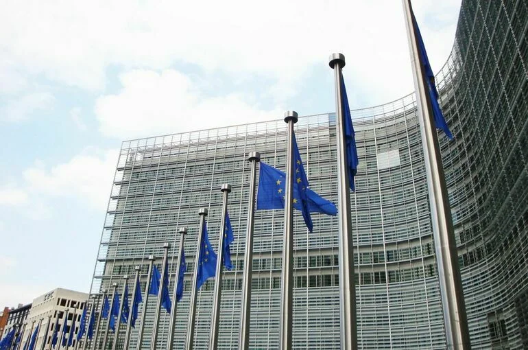 ЕС перевел Украине 4,05 миллиарда евро