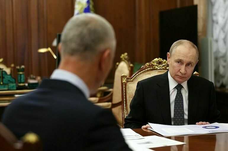 Херсонская область получила бронированные машины скорой помощи