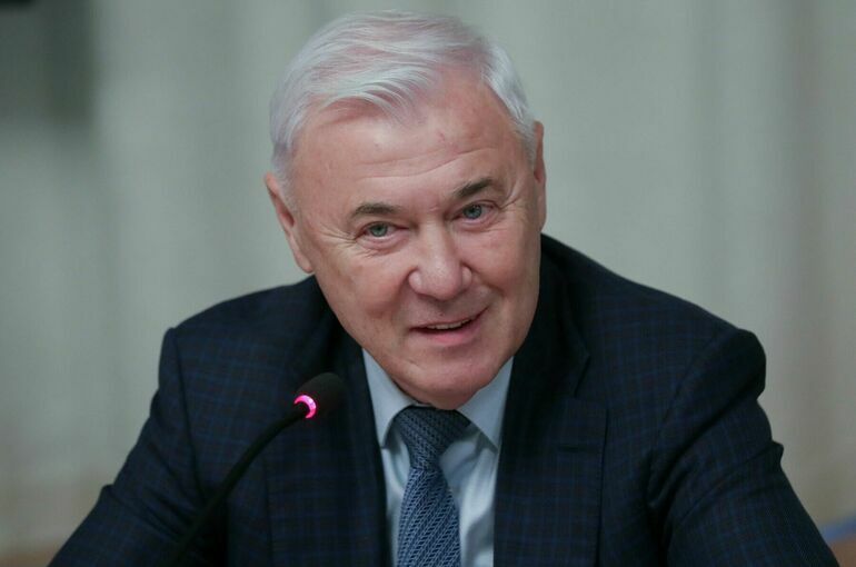 Депутат Аксаков рассказал, какие обсуждались лимиты на ограничение числа карт