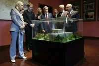 Посещение депутатами Государственной Думы Музея Китайско-восточной железной дороги в Чанчуне (КНР). © Пресс-служба Госдумы