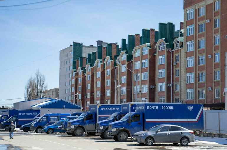 «Почта России» не принимает отправления с товарами в США из-за пошлин