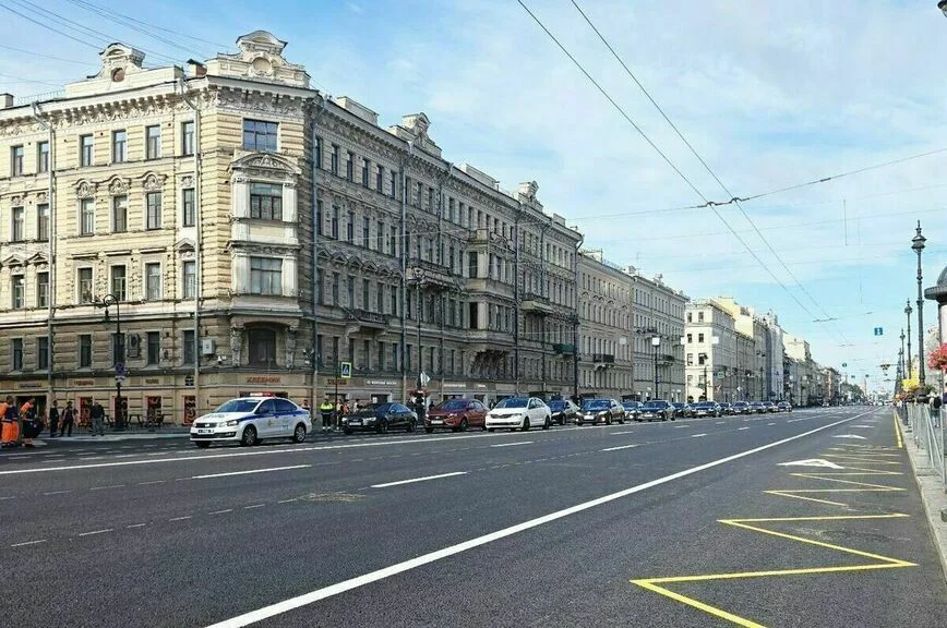 В Петербурге после ремонта открыли Невский проспект
