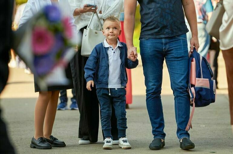 За родителями школьников хотят закрепить право на выходной 1 сентября