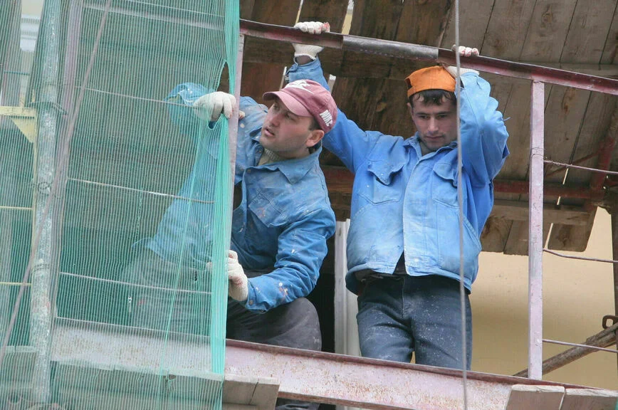 Неблагонадежных мигрантов нужно отсекать на границе