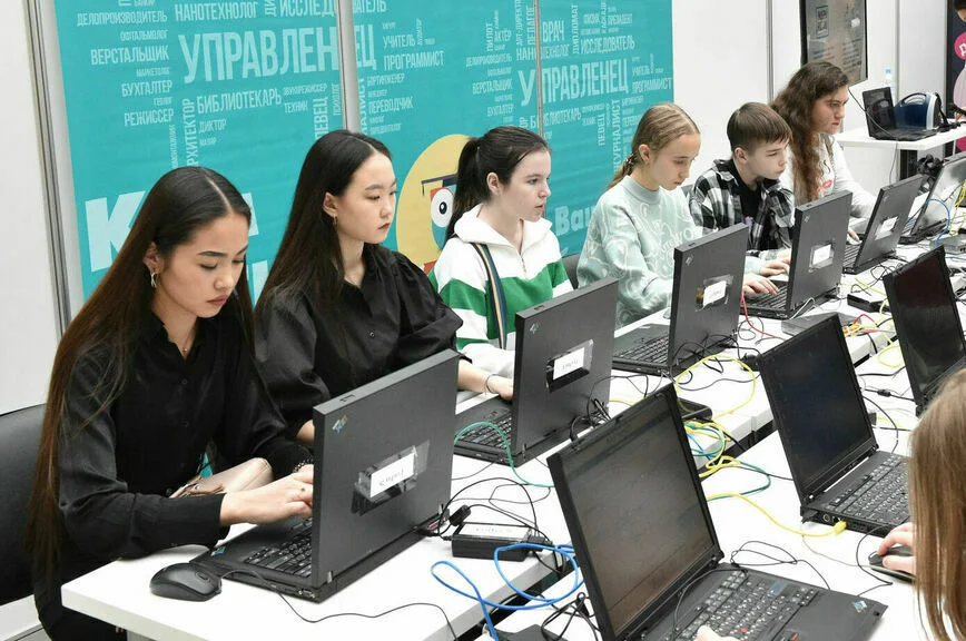 В Госдуме рассказали, в каких сферах могут ограничить применение искусственного интеллекта