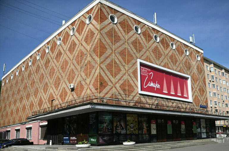 Экс-директора Театра сатиры задержали по делу о мошенничестве на 20 млн рублей