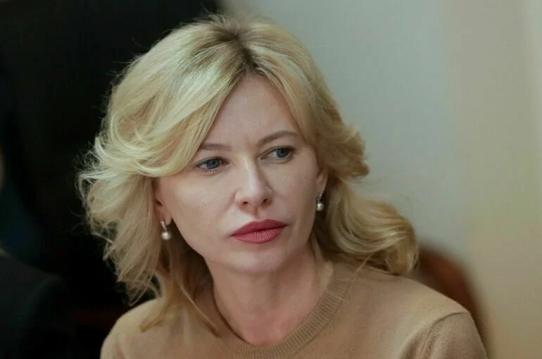 Депутат Стенякина: С 1 сентября зарплата не может сократиться больше чем на 20%