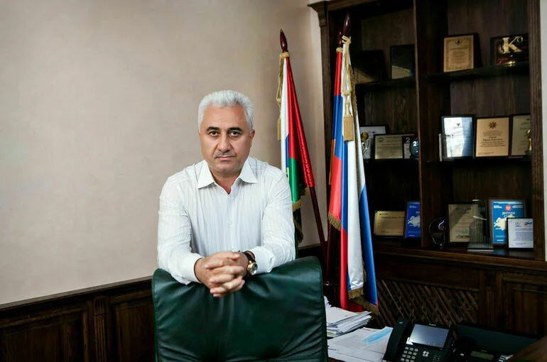 Абрам Овеян: Нам нужно не поддаться внешнему влиянию и спасти систему образования