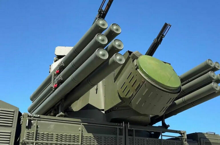 Над десятью регионами РФ и Черным морем ночью сбили 86 украинских дронов