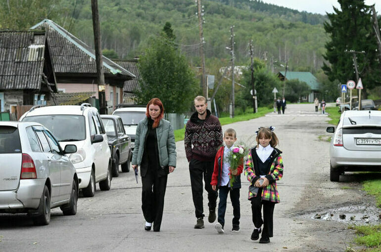 Депутаты предложили проверить опасные школьные маршруты 