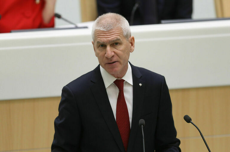 Для школьников предложили ввести единую спортивную форму