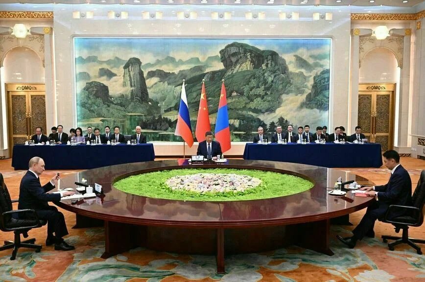 Трехсторонняя встреча Владимира Путина, Си Цзиньпина и Ухнагийн Хурэлсуха