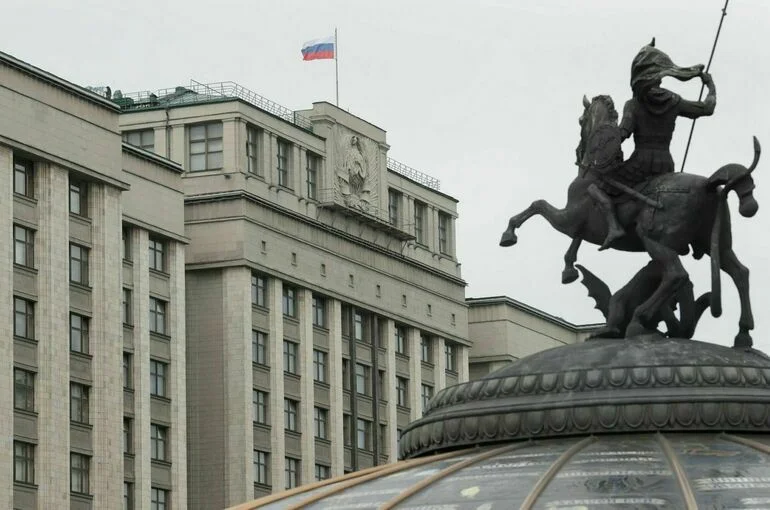 Законопроект об увеличении штрафов для банков Госдума рассмотрит осенью