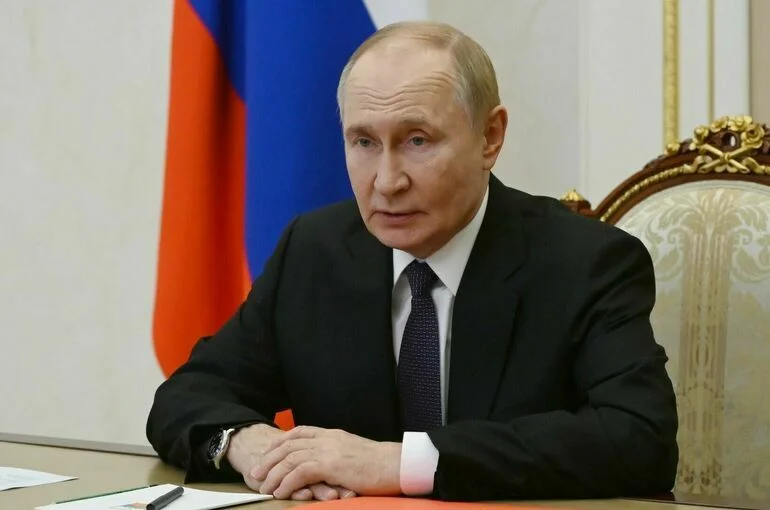 Президент назвал базовое условие развития экономики России