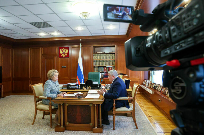 Матвиенко назвала эффективной программу поддержки врачей в Новгородской области