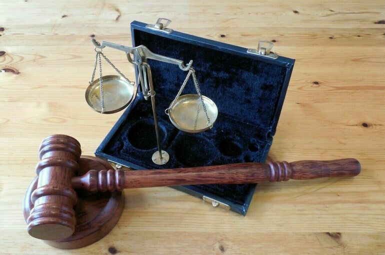 Экс-губернатора Курской области Смирнова подозревают во взятке