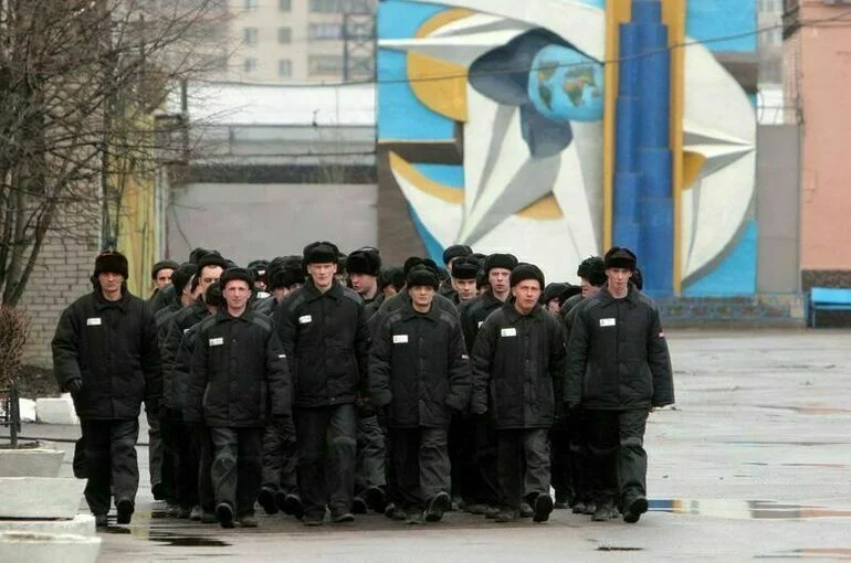 Наказанных ограничением свободы отправят к месту жительства по единым правилам