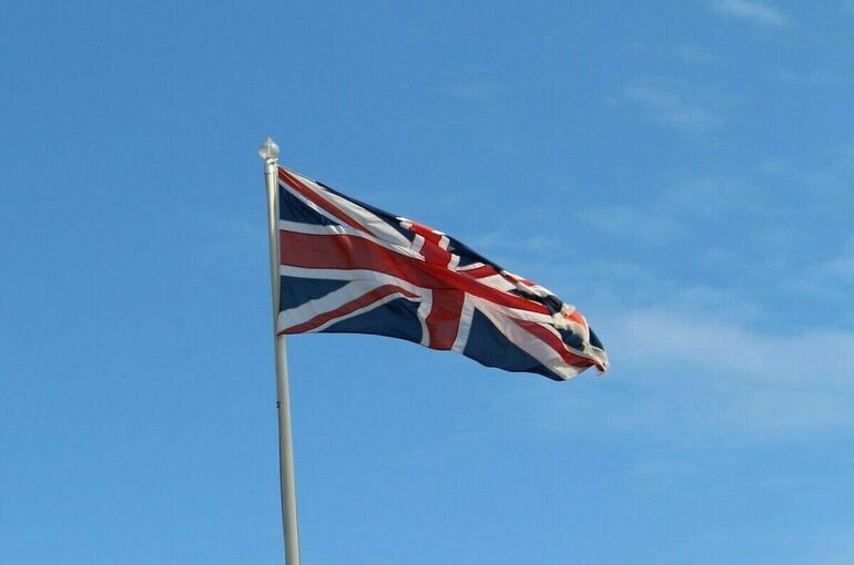 Британия ввела санкции против 70 якобы связанных с Россией судов