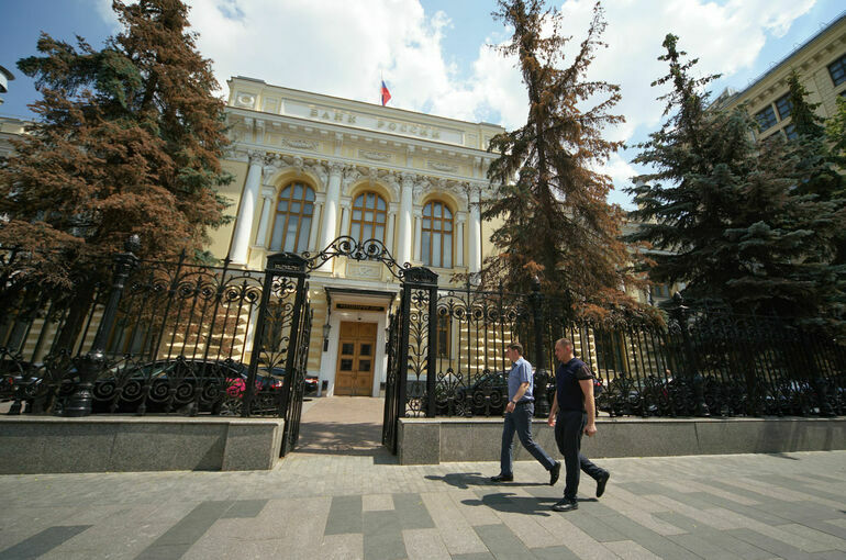 Набиуллина: Дальнейшие решения по ставке будут приниматься аккуратно