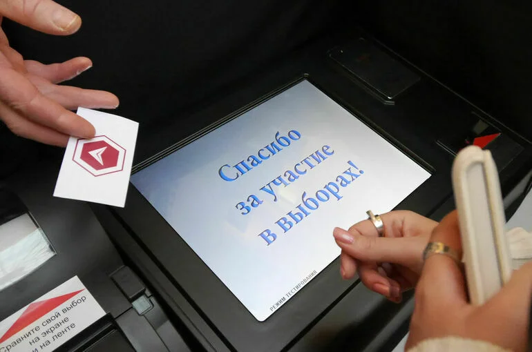 В России предложили перевыбирать депутатов, если лидер не набрал 50% голосов