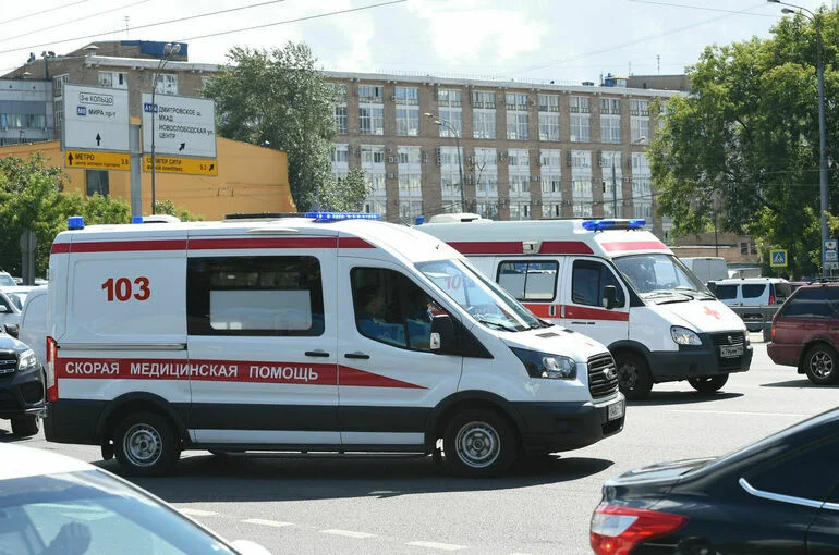 Восемь человек пострадали при атаке дрона на автобус под Белгородом