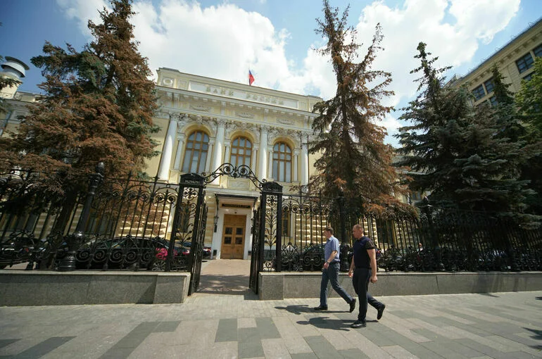 ЦБ спрогнозировал рост влияния климата на работоспособность россиян
