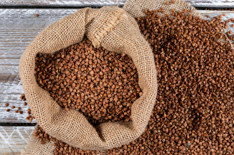 Производители гречки в августе повысили цены на 10,5%