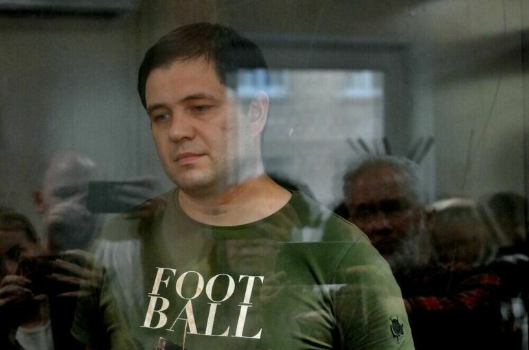 Следствие попросило перевести главреда Baza Трифонова из СИЗО под домашний арест