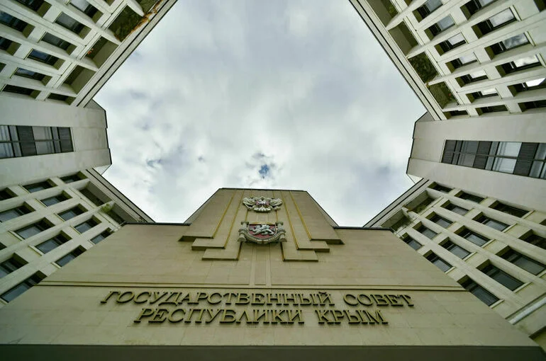 В Крыму отмечают День Госсовета республики