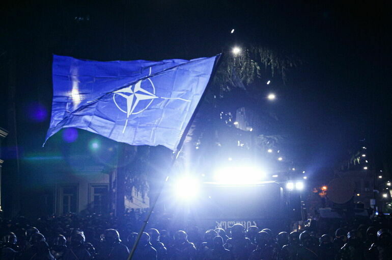 СВР: НАТО готовится разместить военных в Одесской области 