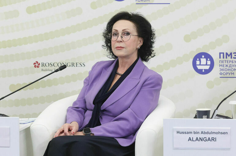 Путин внес кандидатуру Изотовой на должность зампреда Счетной палаты